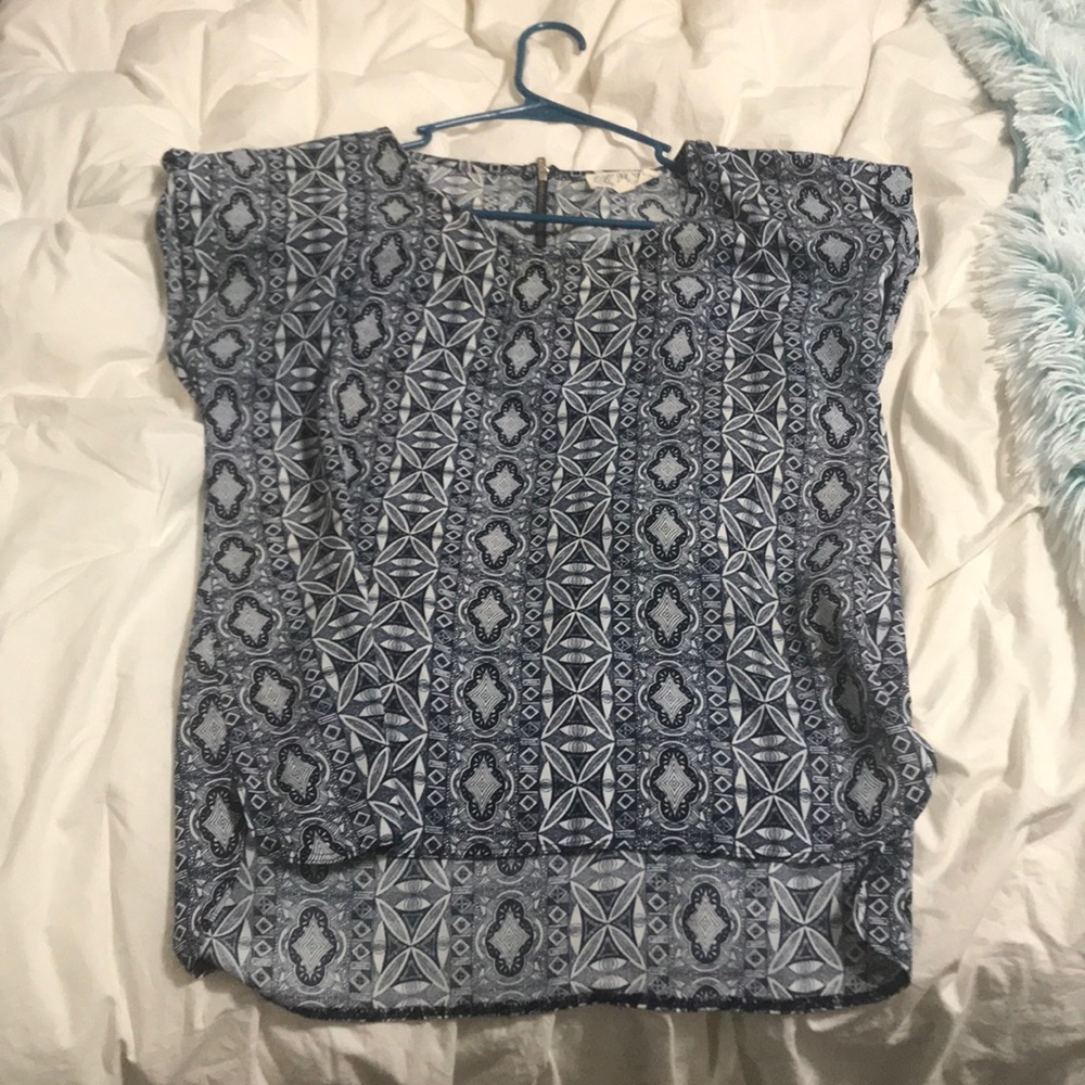 Blue pattern chiffon blouse